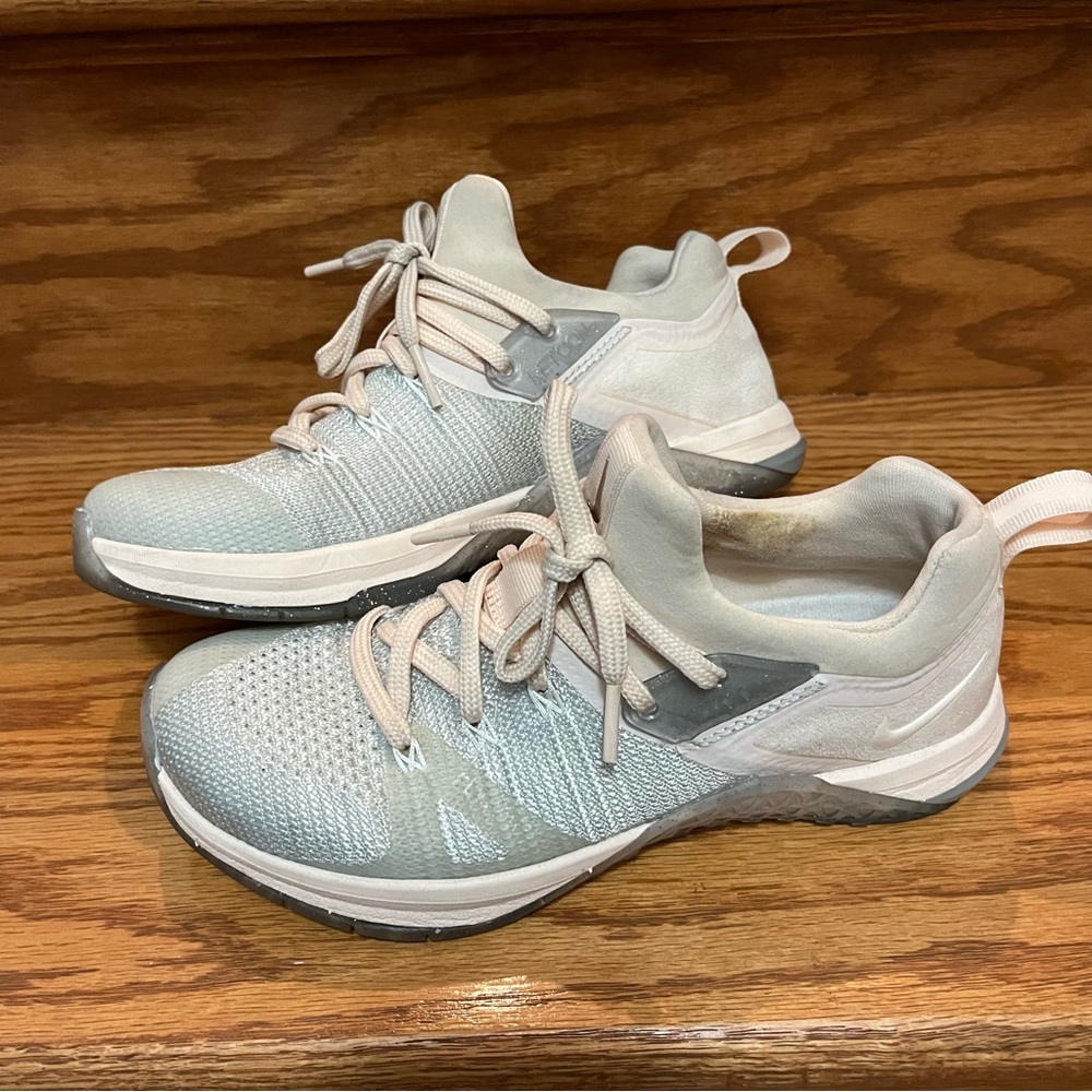 Women’s Nike Pink Glitter Metcon Sneaker 6